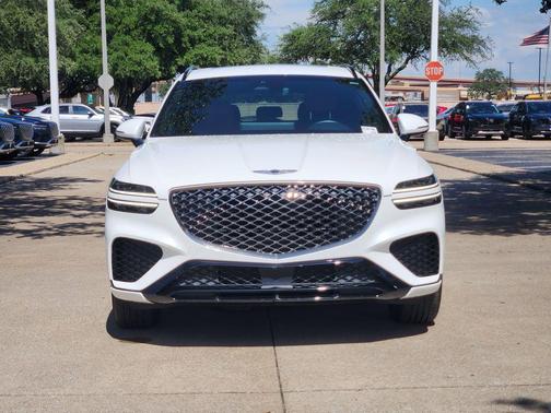 Uyuni White 2025 Genesis GV70 3.5T Sport