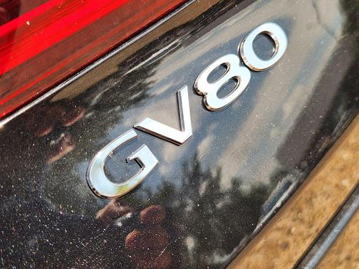 Vik Black 2026 Genesis GV80 2.5T Advanced