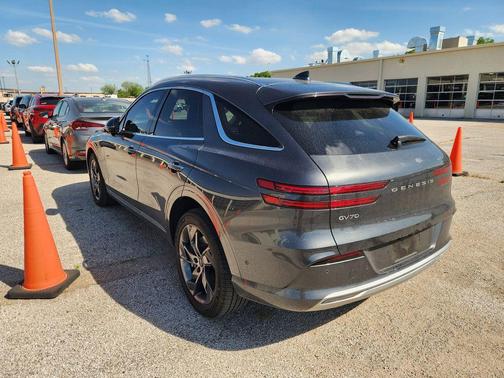 Makalu Gray 2023 Genesis Electrified GV70 Advanced