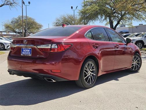 2017 Lexus ES 350 Base