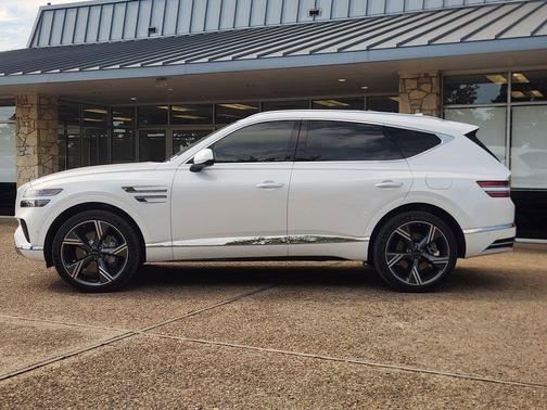 Uyuni White 2026 Genesis GV80 3.5T Prestige