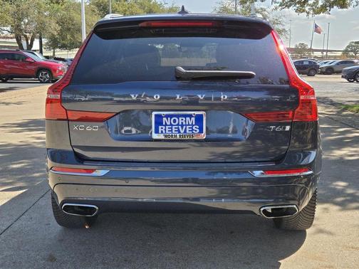 2021 Volvo XC60 T6 Inscription