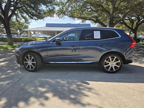 2021 Volvo XC60 T6 Inscription