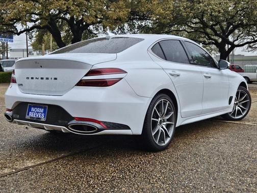 2025 Genesis G70 2.5T
