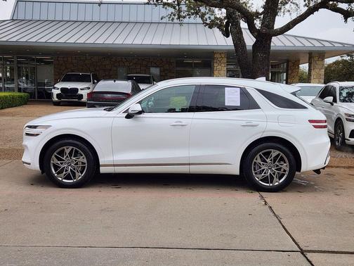 2025 Genesis GV70 2.5T