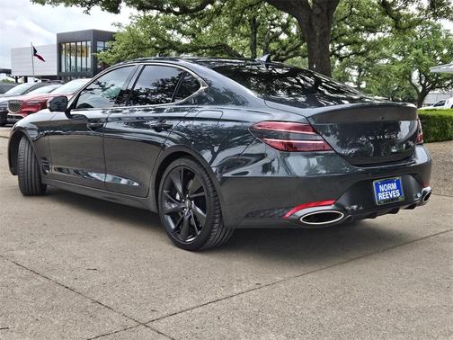 2023 Genesis G70 3.3T