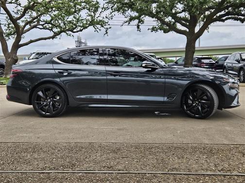 2023 Genesis G70 3.3T