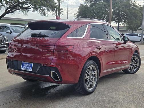 2025 Genesis GV70 2.5T