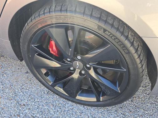 2023 Genesis G70 3.3T