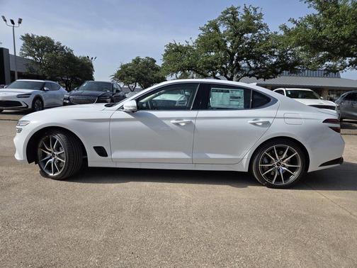 2026 Genesis G70 2.5T Prestige