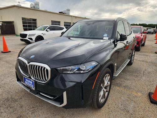 Black Sapphire Metallic 2025 BMW X5 PHEV xDrive50e