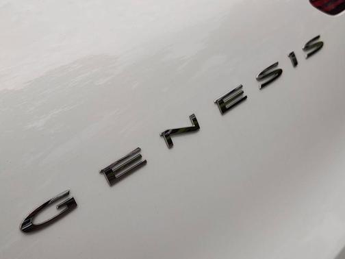Alta White 2026 Genesis GV70 3.5T Sport Prestige
