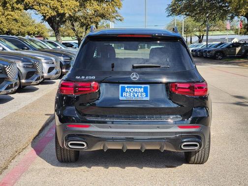 2024 Mercedes-Benz GLB 250 Base