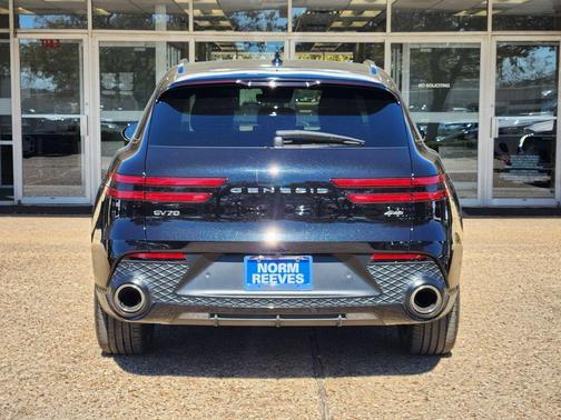 2025 Genesis GV70 2.5T