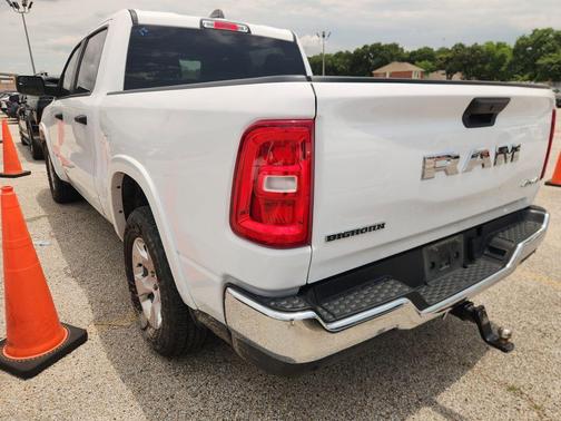 Bright White Clearcoat 2025 RAM 1500 Big Horn/Lone Star