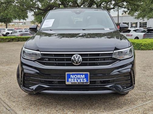 2022 Volkswagen Tiguan 2.0T SE R-Line Black