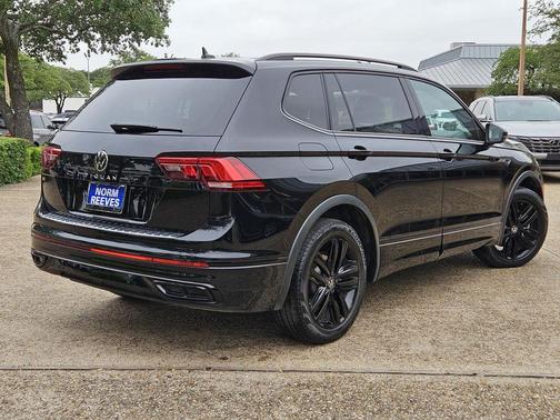 2022 Volkswagen Tiguan 2.0T SE R-Line Black