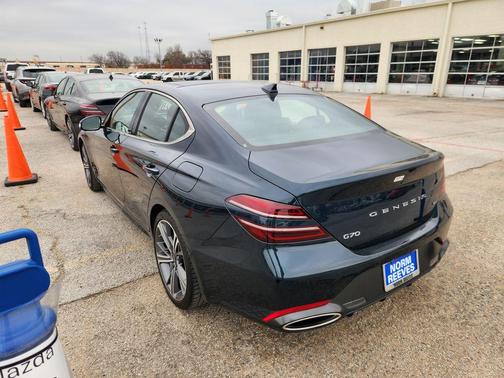 2025 Genesis G70 3.3T Sport Advanced