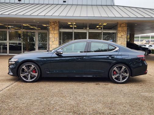 2025 Genesis G70 3.3T Sport Advanced