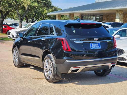 Stellar Black Metallic 2025 Cadillac XT5 Premium Luxury