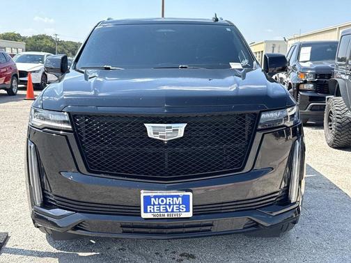 2022 Cadillac Escalade Sport