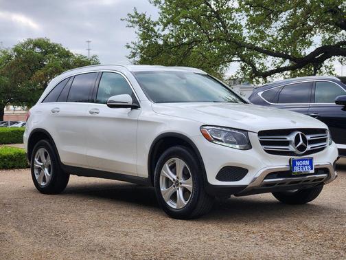 2018 Mercedes-Benz GLC 300 Base 4MATIC