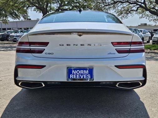 2025 Genesis G80 2.5T