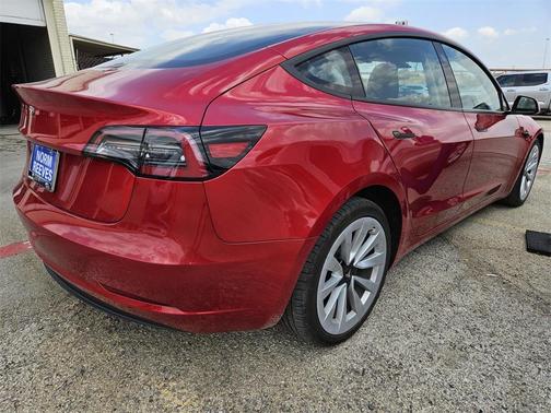 2023 Tesla Model 3 Base