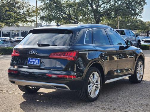 2019 Audi Q5 2.0T Premium Plus