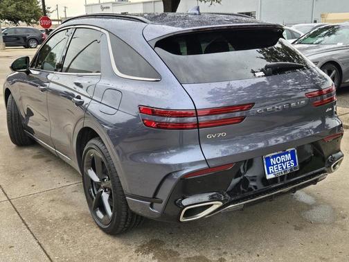 2026 Genesis GV70 2.5T Sport Prestige