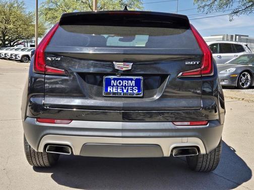 2019 Cadillac XT4 Premium Luxury