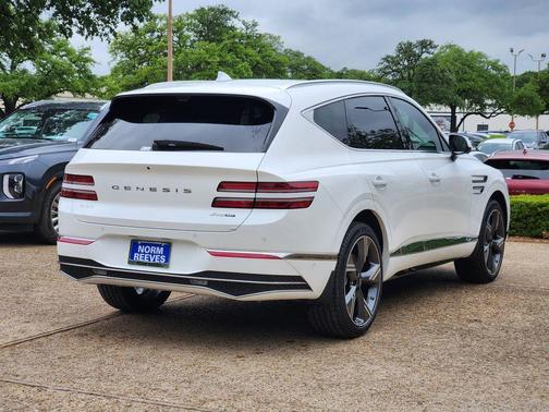 Uyuni White 2026 Genesis GV80 3.5T Prestige