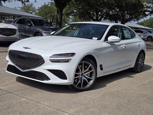 2026 Genesis G70 2.5T Standard