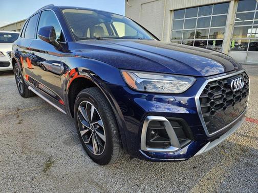 2022 Audi Q5 45 S line quattro Premium