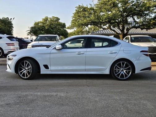 2025 Genesis G70 2.5T