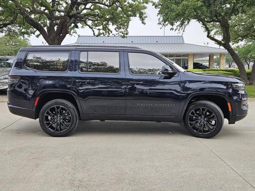 2023 Jeep Grand Wagoneer Series II