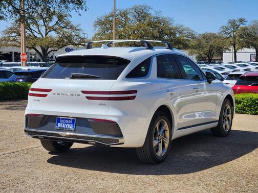 2026 Genesis GV70 2.5T Select