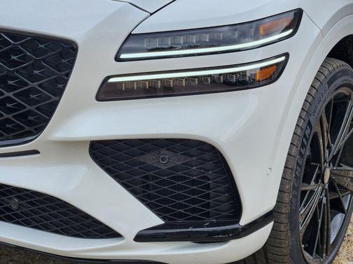 Uyuni White 2026 Genesis GV80 Coupe 3.5T e-SC Prestige Black