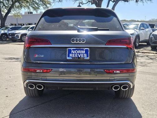 2022 Audi SQ5 3.0T Premium Plus