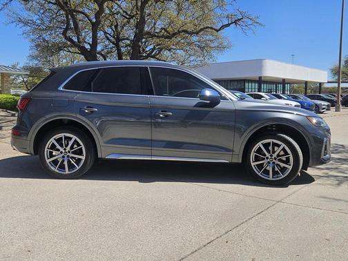 2022 Audi SQ5 3.0T Premium Plus