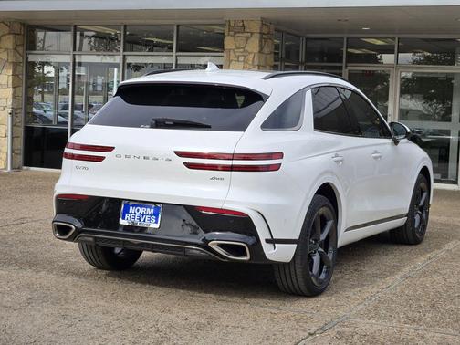 2026 Genesis GV70 2.5T Sport Prestige