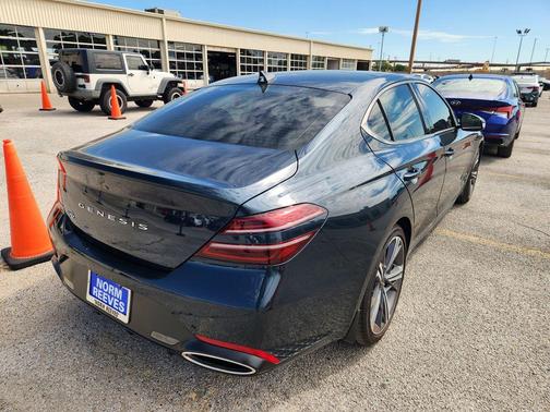 Tasman Blue 2025 Genesis G70 2.5T