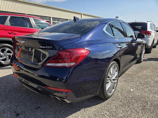 2021 Genesis G70 2.0T