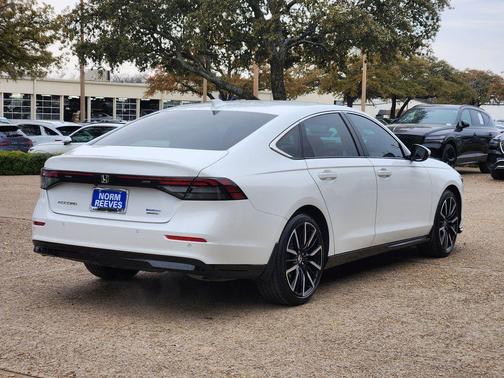 2024 Honda Accord Hybrid Touring