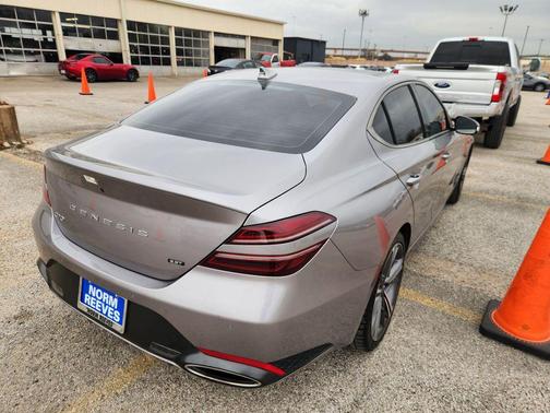 2025 Genesis G70 3.3T Sport Advanced