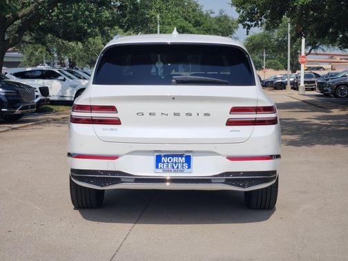 Uyuni White 2026 Genesis GV80 2.5T Prestige