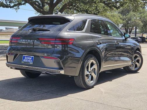 2026 Genesis GV70 2.5T