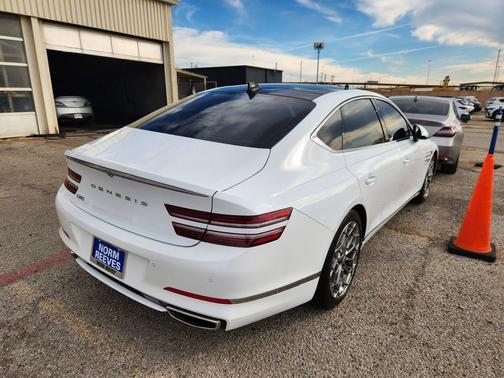 2022 Genesis G80 2.5T