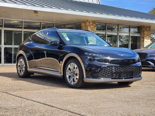 2025 Genesis GV60 Standard