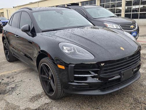 2020 Porsche Macan S